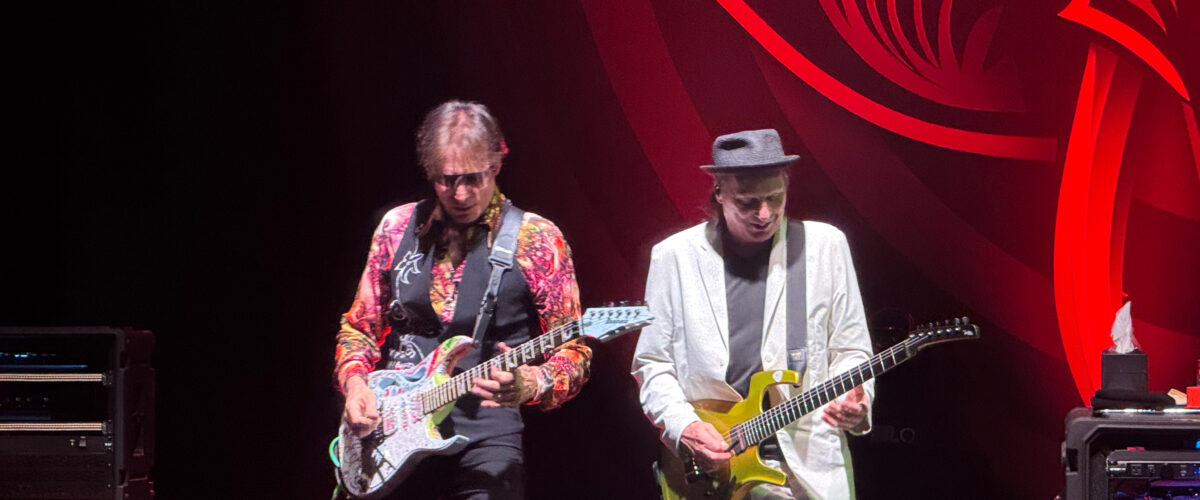 Beat En Lima: La Elegancia Sonora Del Elefante Pensante