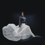 ROSALÍA protagoniza la campaña de New Balance para las nuevas 204L